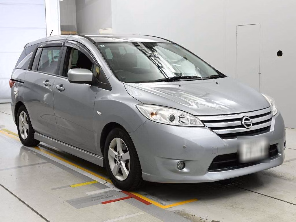 NISSAN LAFESTA