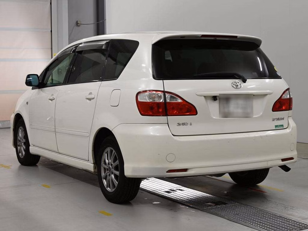 TOYOTA IPSUM