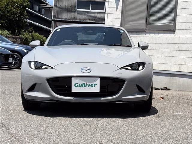 MAZDA ROADSTER