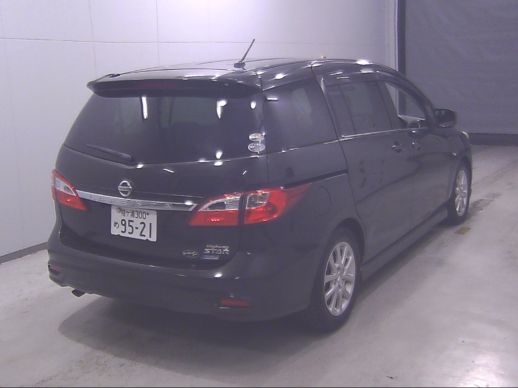NISSAN LAFESTA