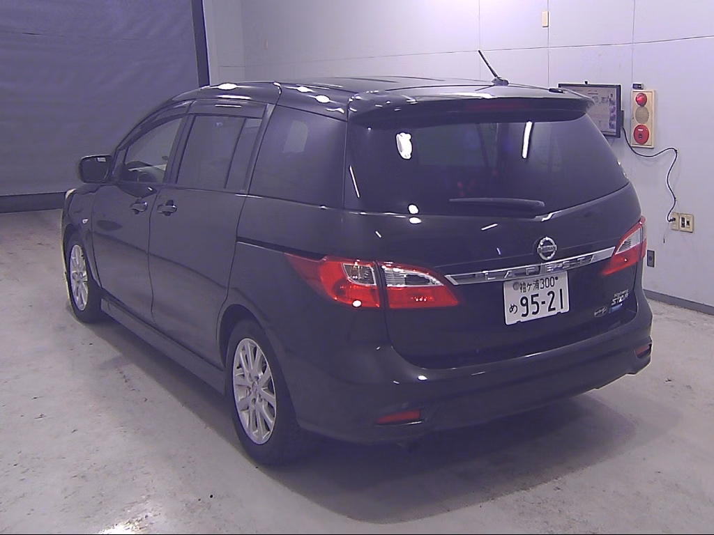 NISSAN LAFESTA