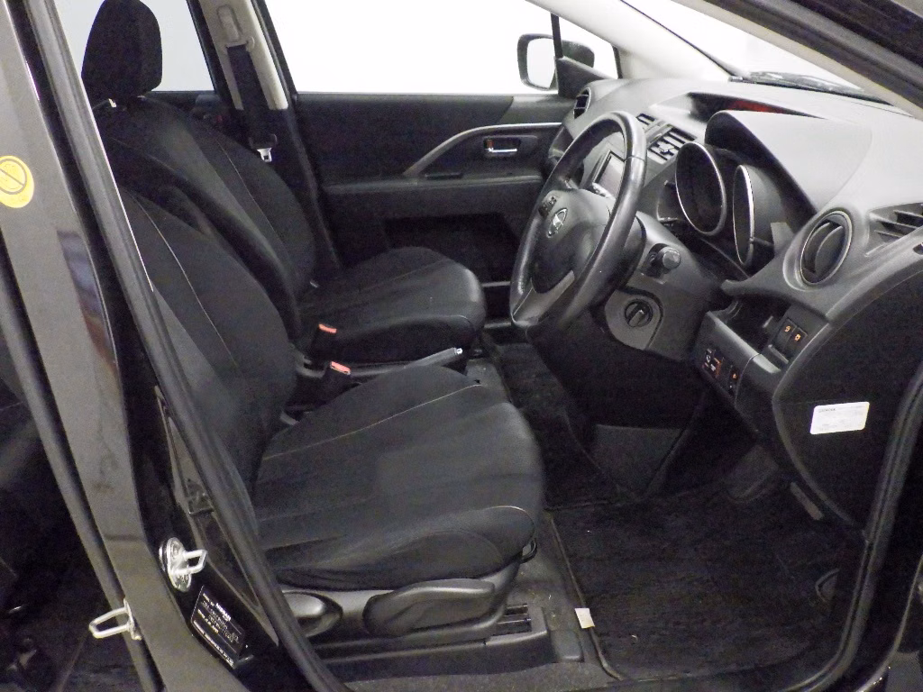 NISSAN LAFESTA