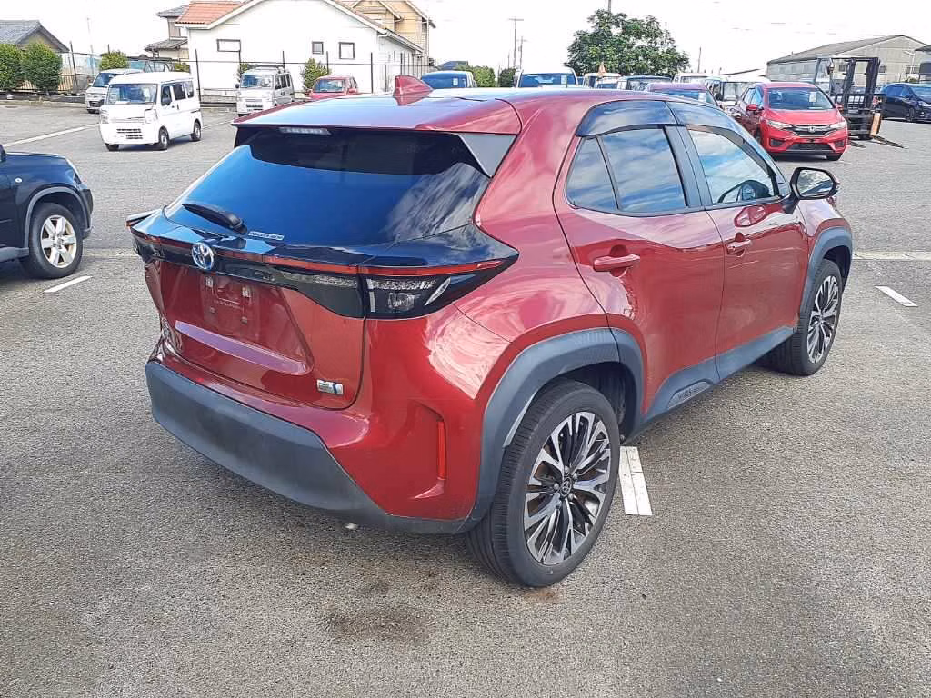 TOYOTA YARIS CROSS