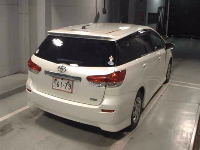 TOYOTA WISH