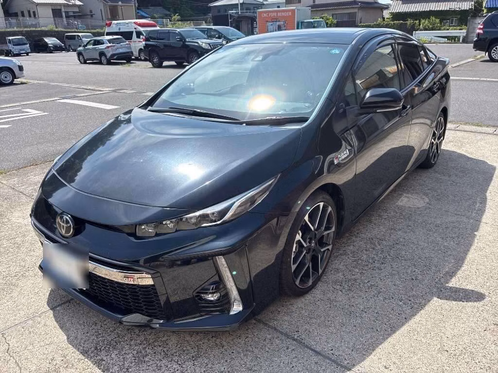 TOYOTA PRIUS PHV