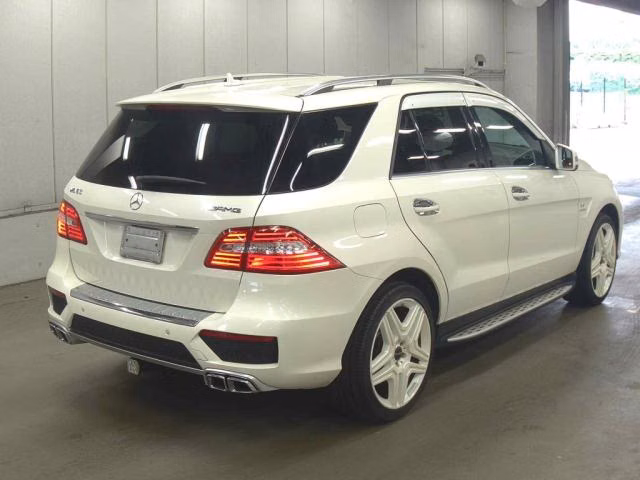 MERCEDES-BENZ M-CLASS