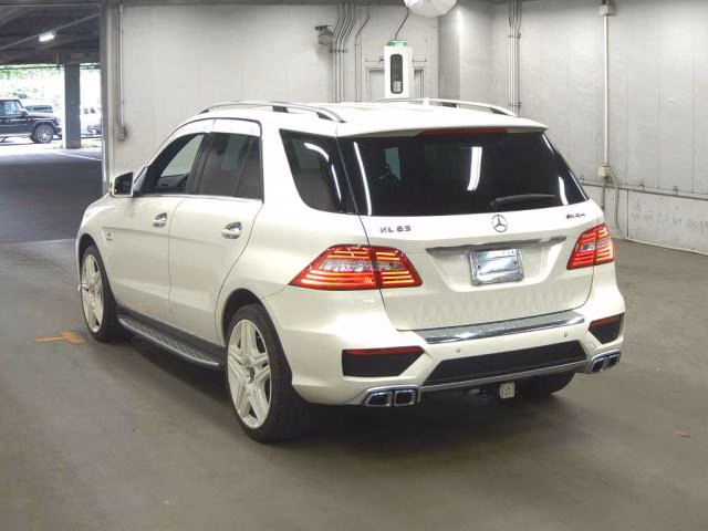 MERCEDES-BENZ M-CLASS