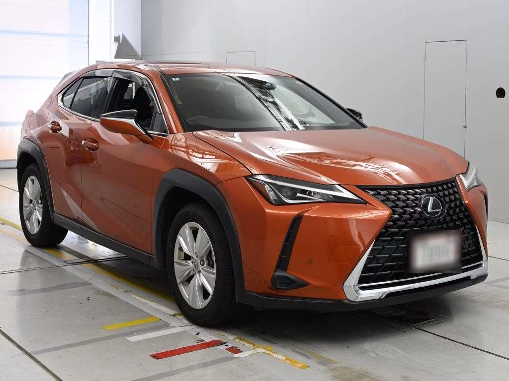 LEXUS UX200