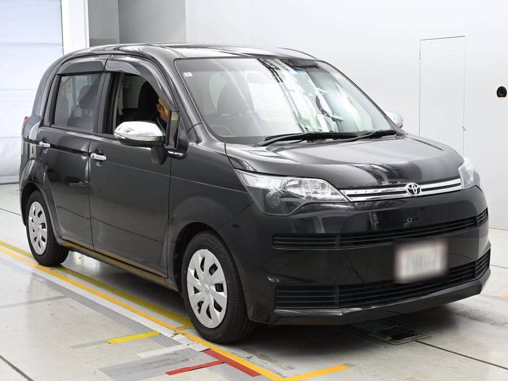 TOYOTA SPADE
