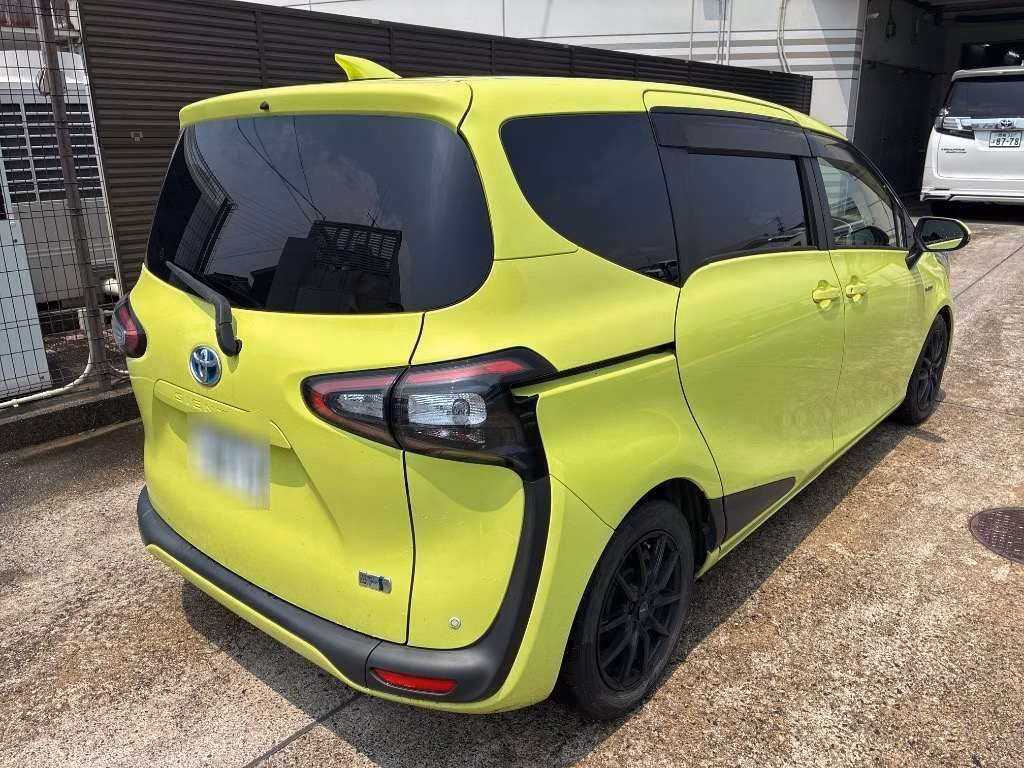 TOYOTA SIENTA