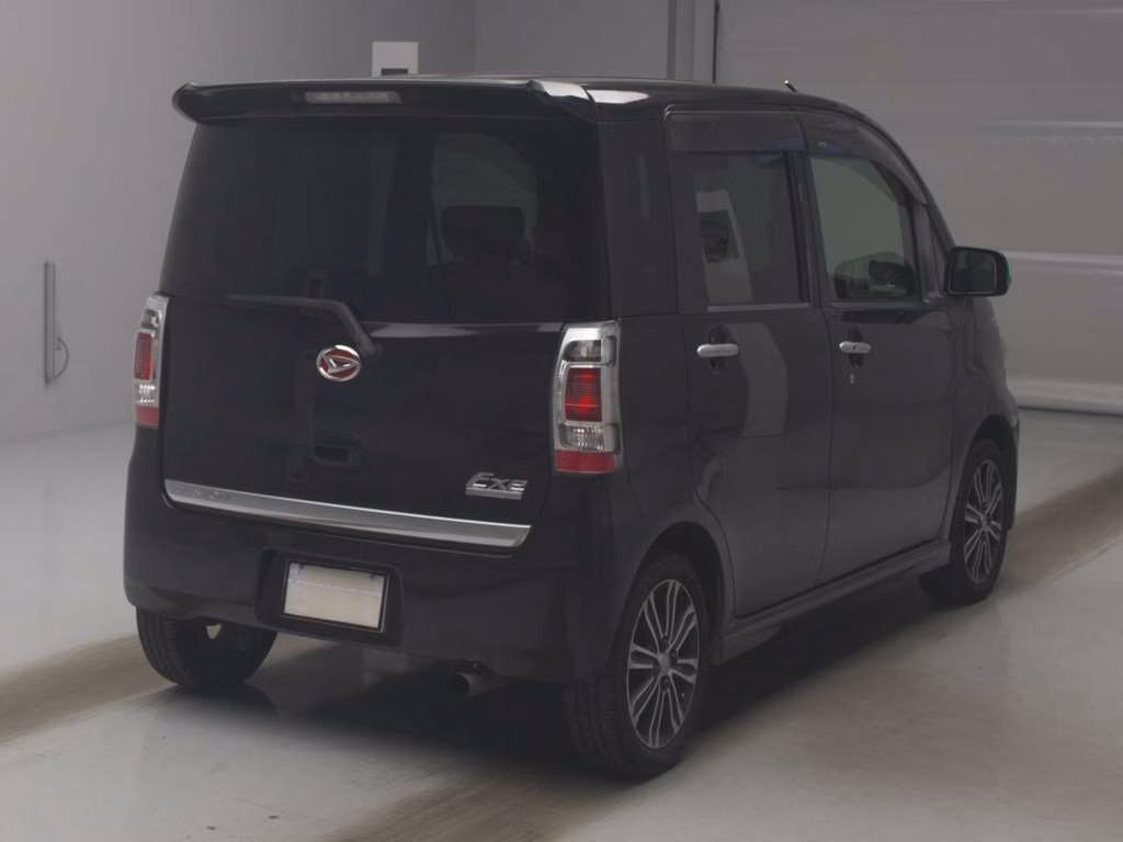 DAIHATSU TANTO EXE