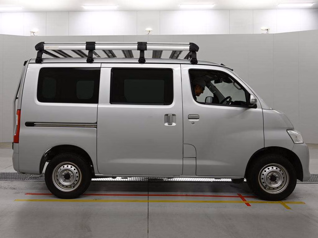 MAZDA BONGO