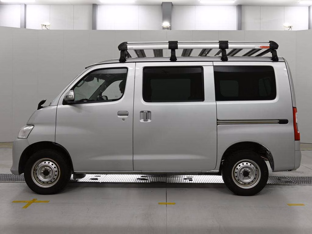 MAZDA BONGO