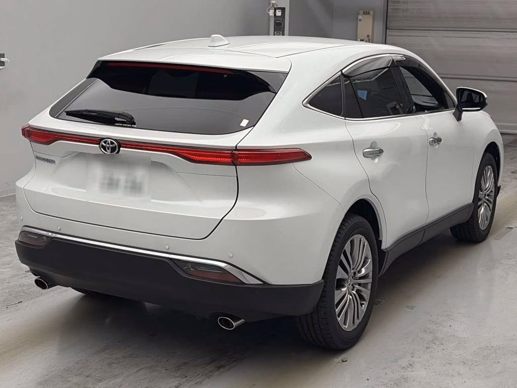 TOYOTA HARRIER