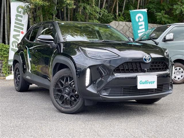 TOYOTA YARIS CROSS