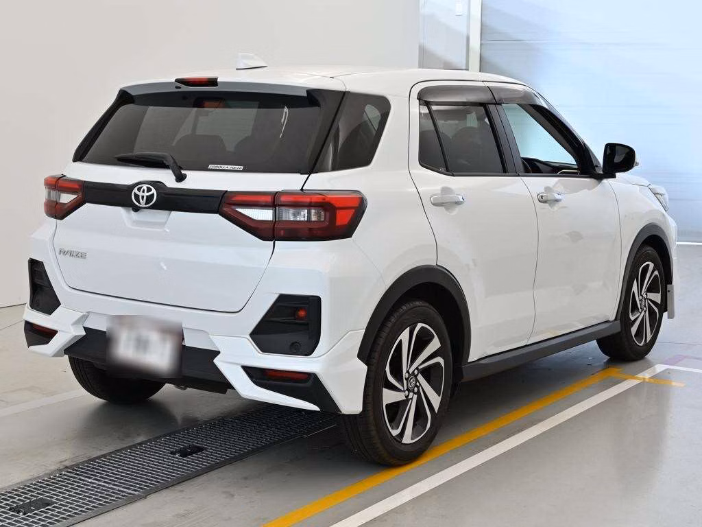 TOYOTA RAIZE
