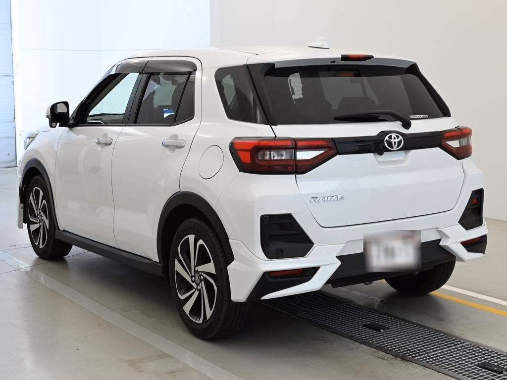 TOYOTA RAIZE