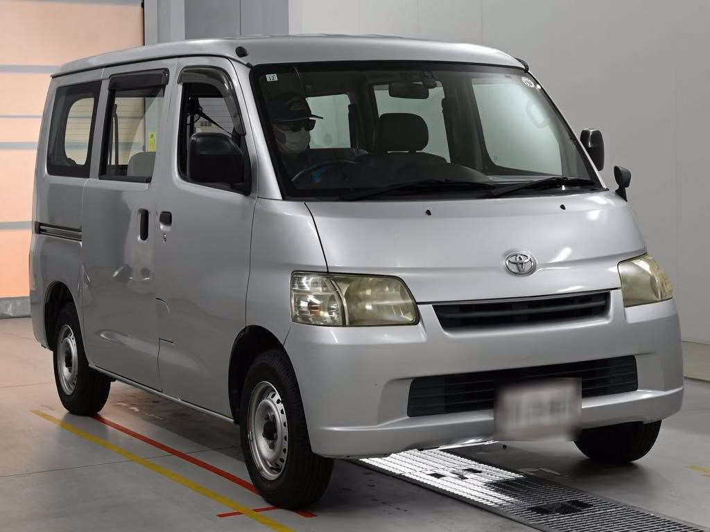 TOYOTA LITE ACE