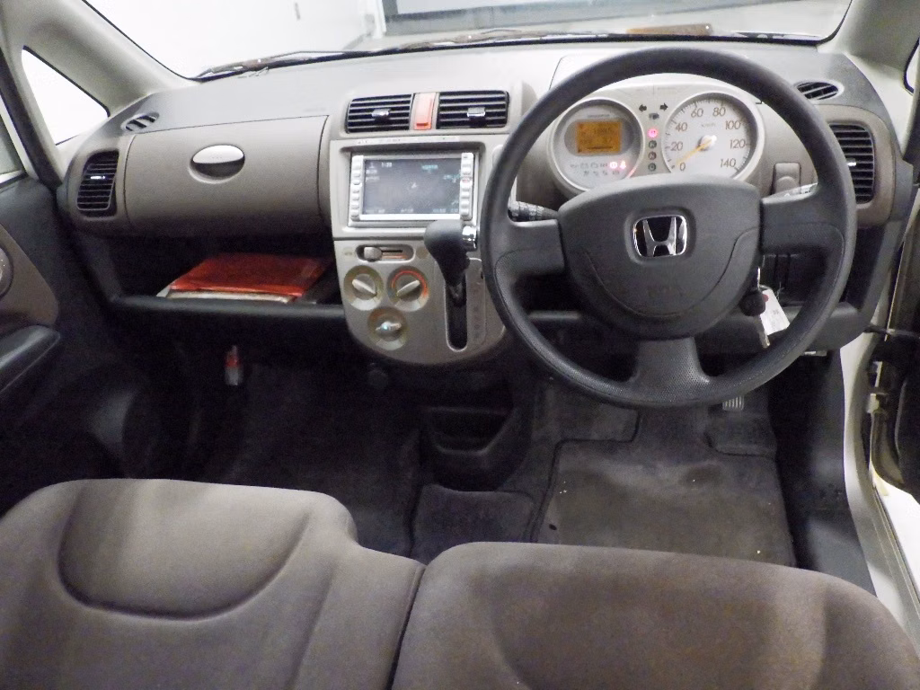 HONDA LIFE
