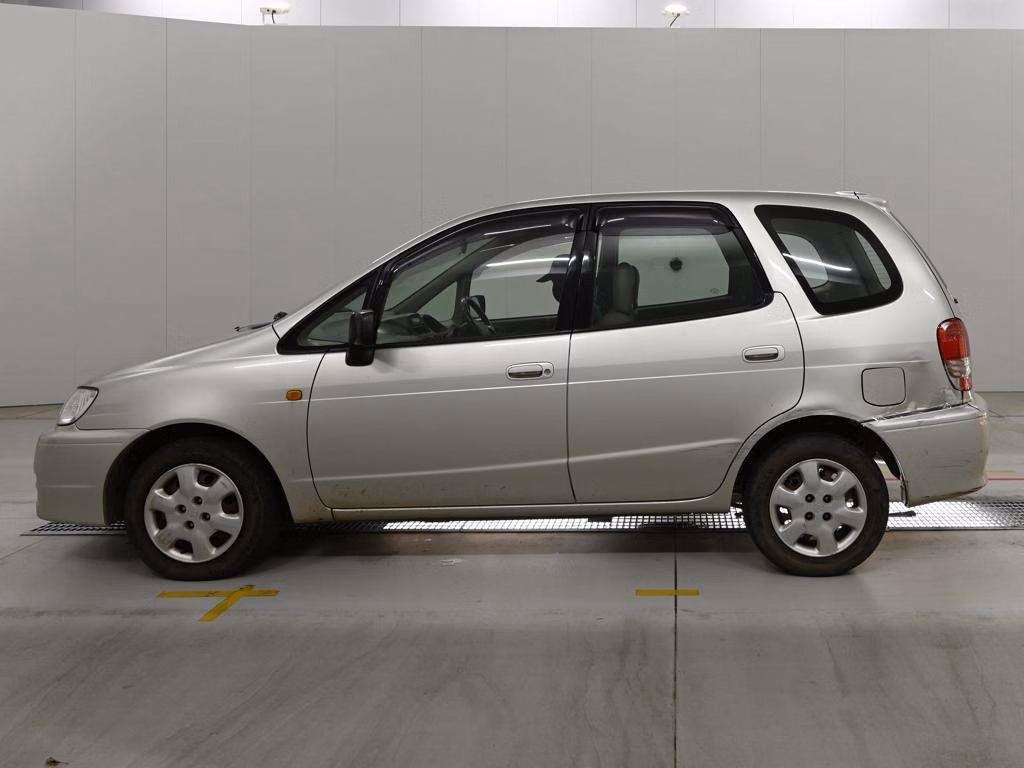 TOYOTA COROLLA SPACIO