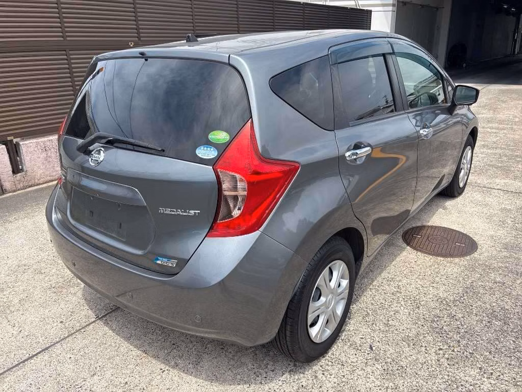 NISSAN NOTE