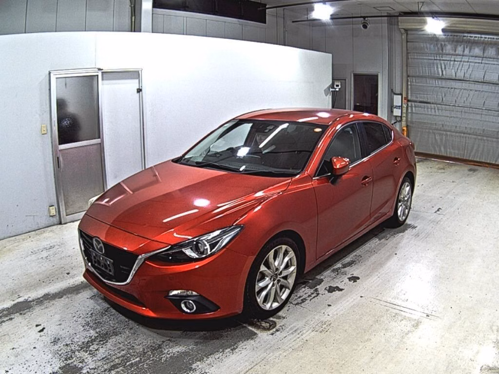 MAZDA AXELA