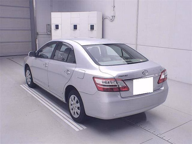 TOYOTA PREMIO