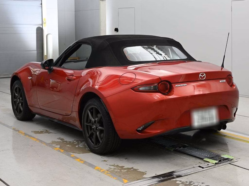 MAZDA MX-5