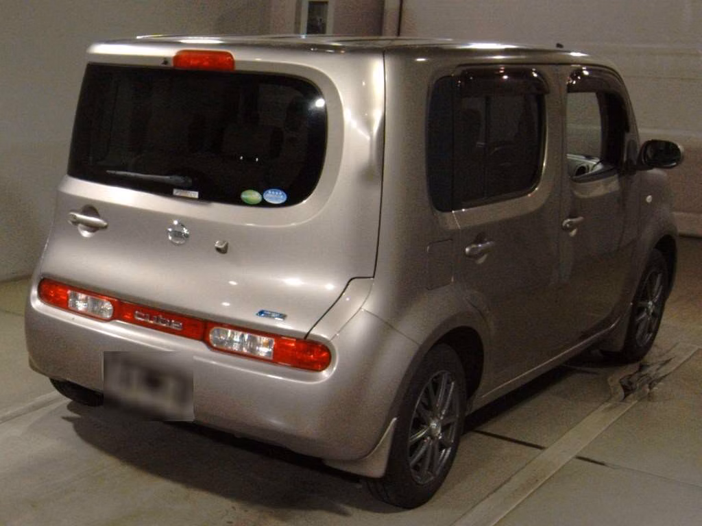 NISSAN CUBE