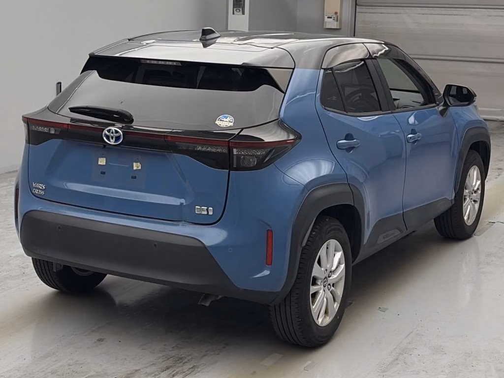 TOYOTA YARIS CROSS