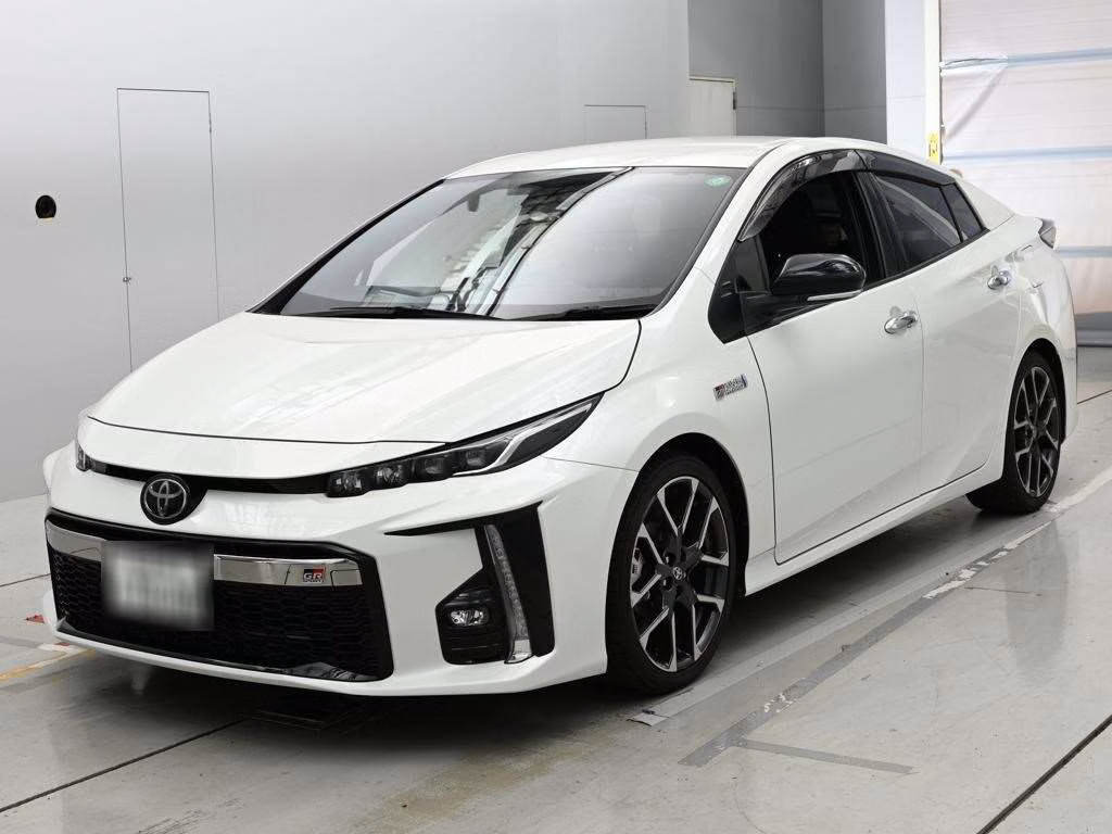 TOYOTA PRIUS PHV