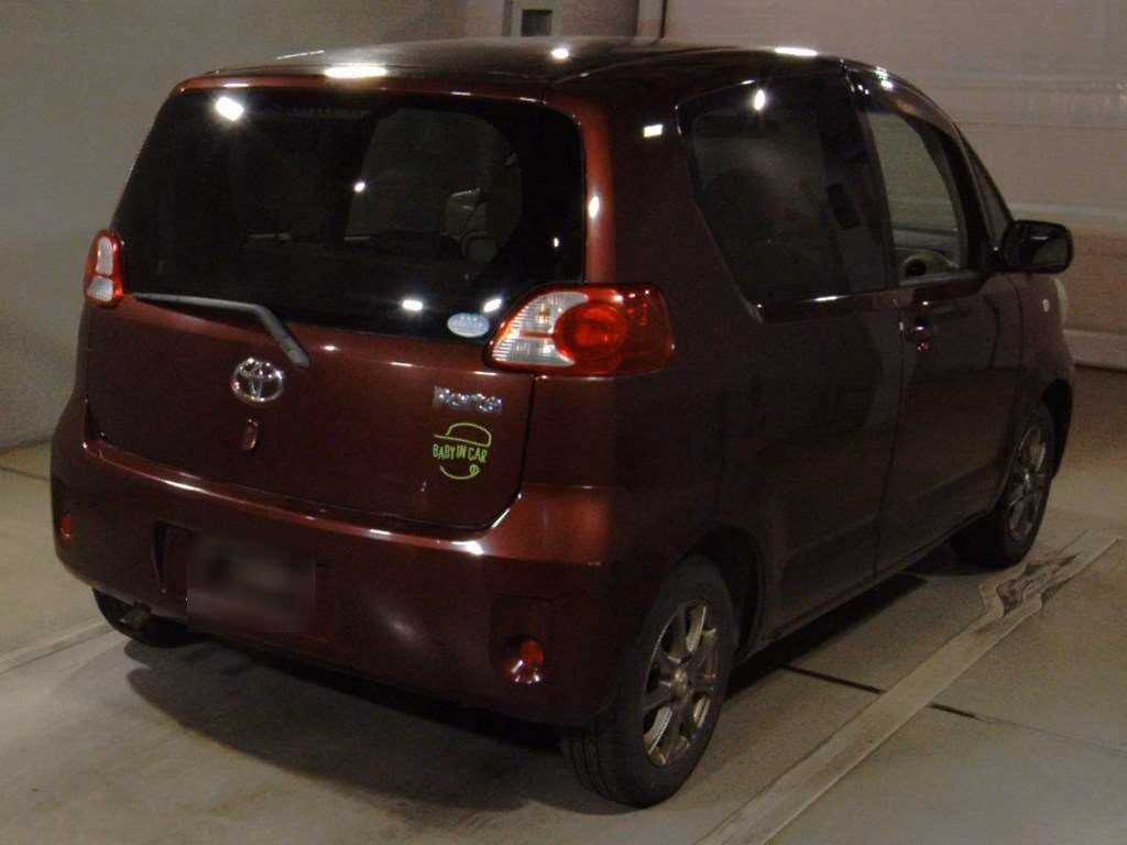 TOYOTA PORTE