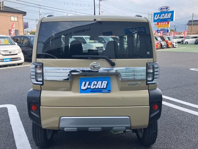DAIHATSU TAFT