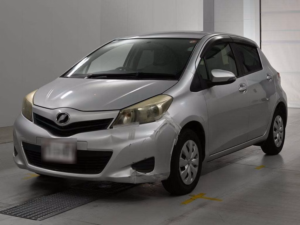 TOYOTA VITZ