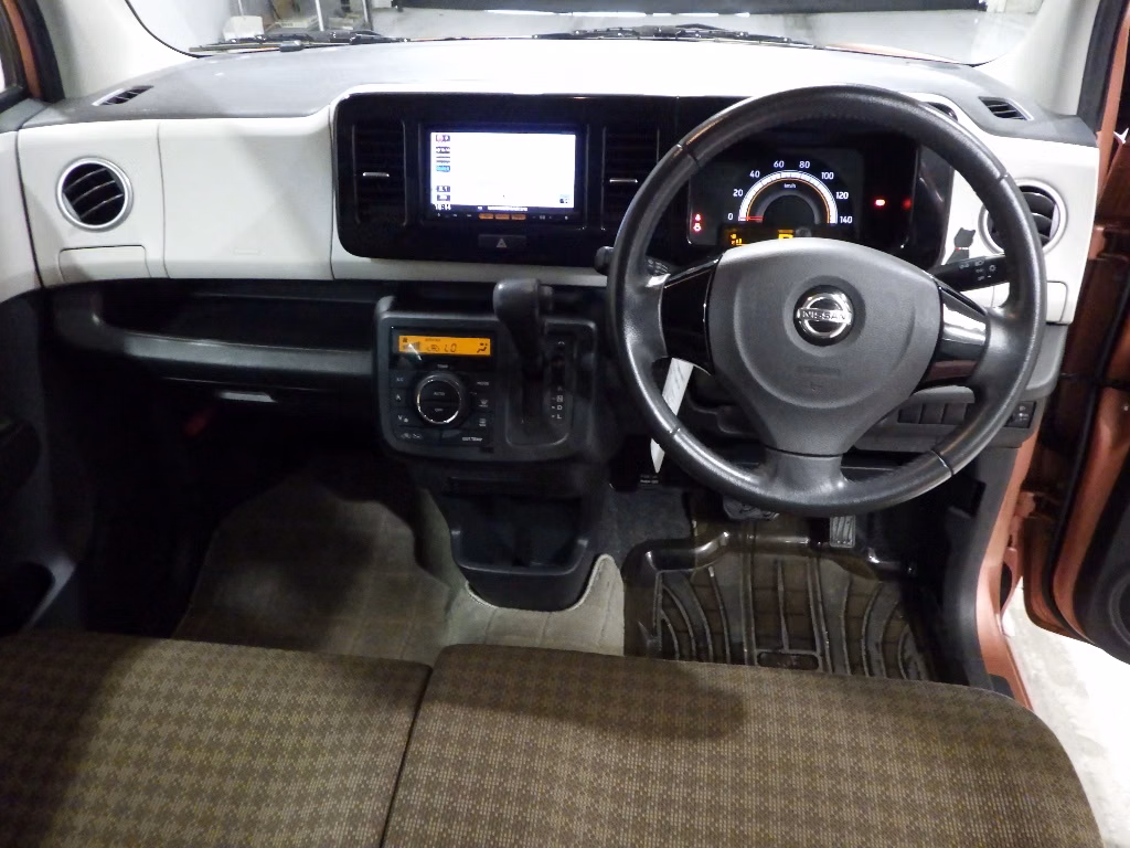 NISSAN MOCO