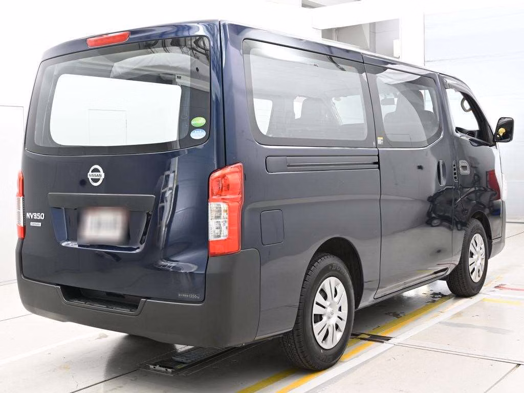 NISSAN NV350 CARAVAN