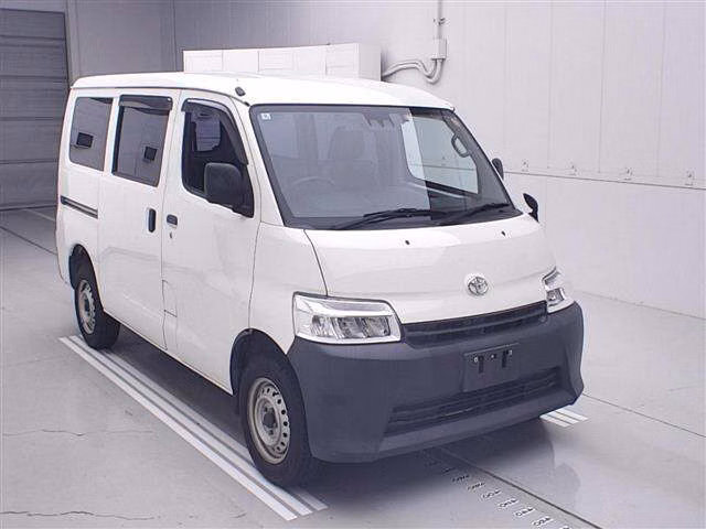 TOYOTA TOWN ACE