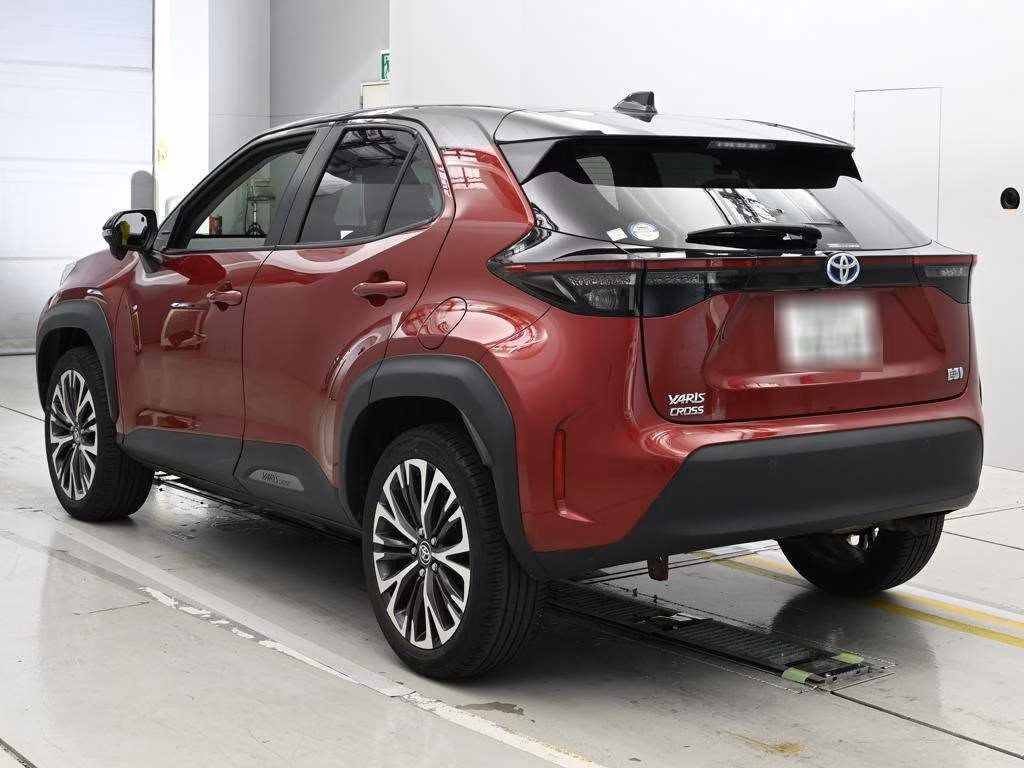 TOYOTA YARIS CROSS