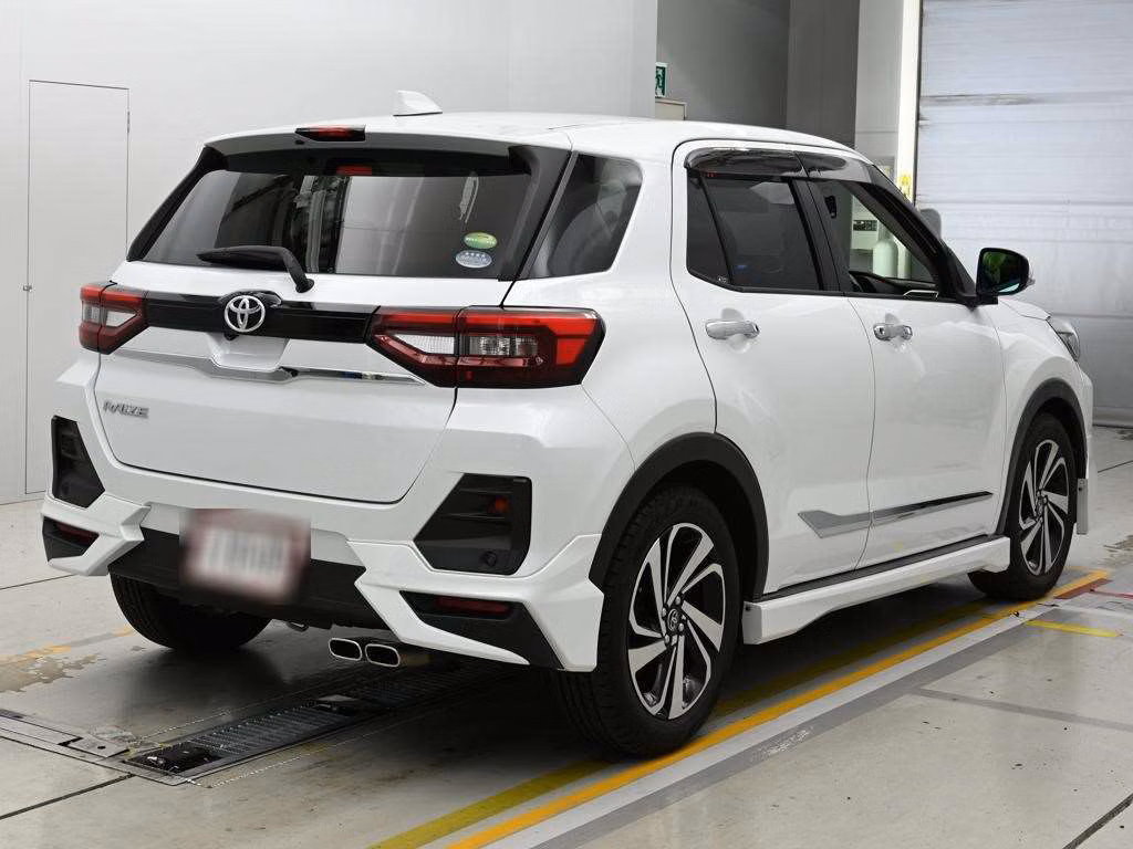 TOYOTA RAIZE