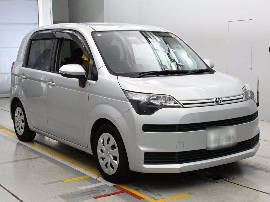 TOYOTA SPADE