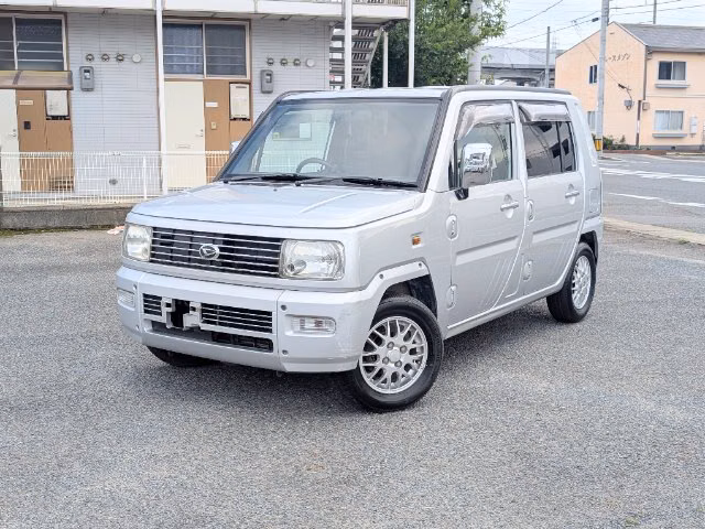 DAIHATSU NAKED