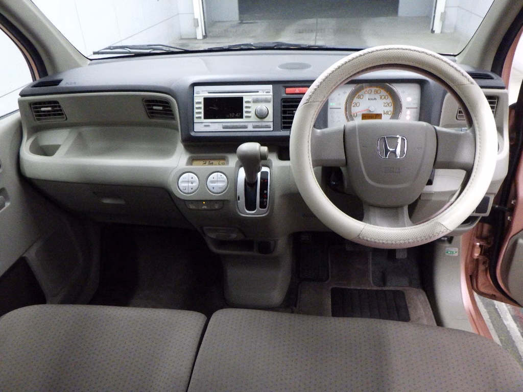HONDA LIFE