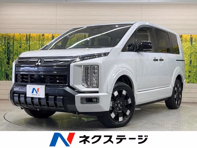 MITSUBISHI DELICA D:5