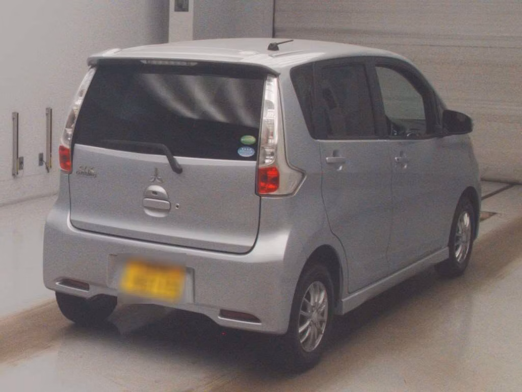 MITSUBISHI EK CUSTOM