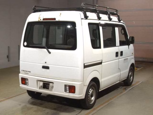 MITSUBISHI MINICAB
