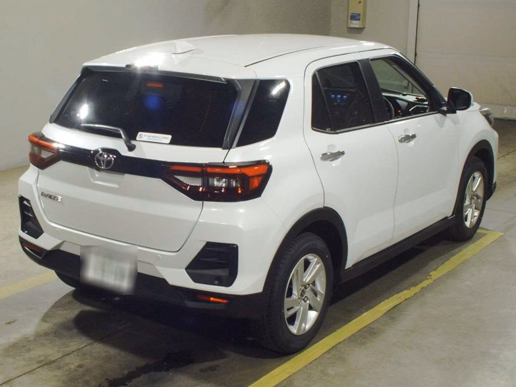 TOYOTA RAIZE