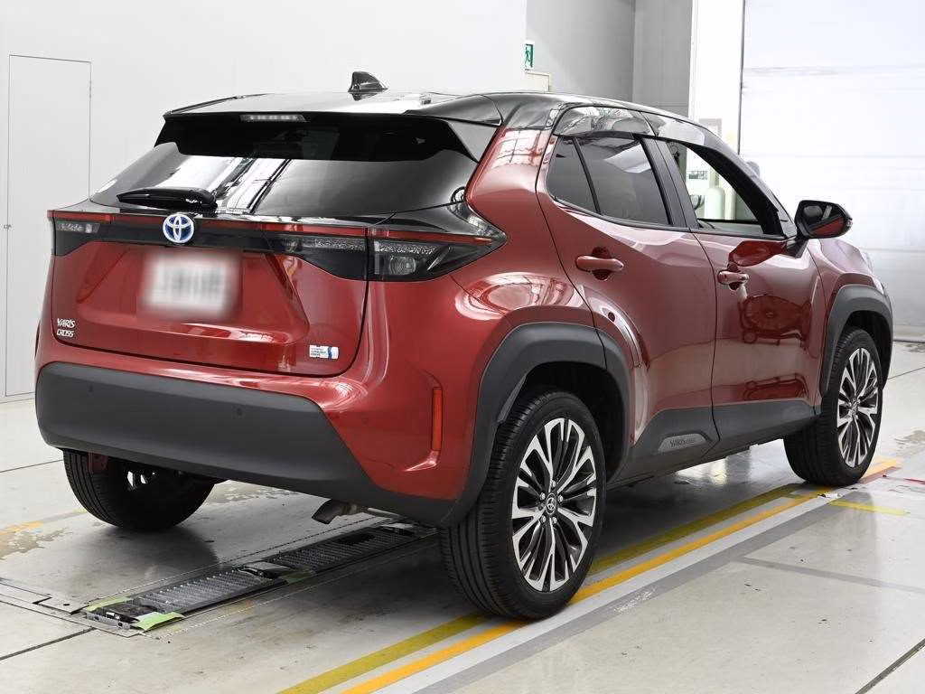 TOYOTA YARIS CROSS