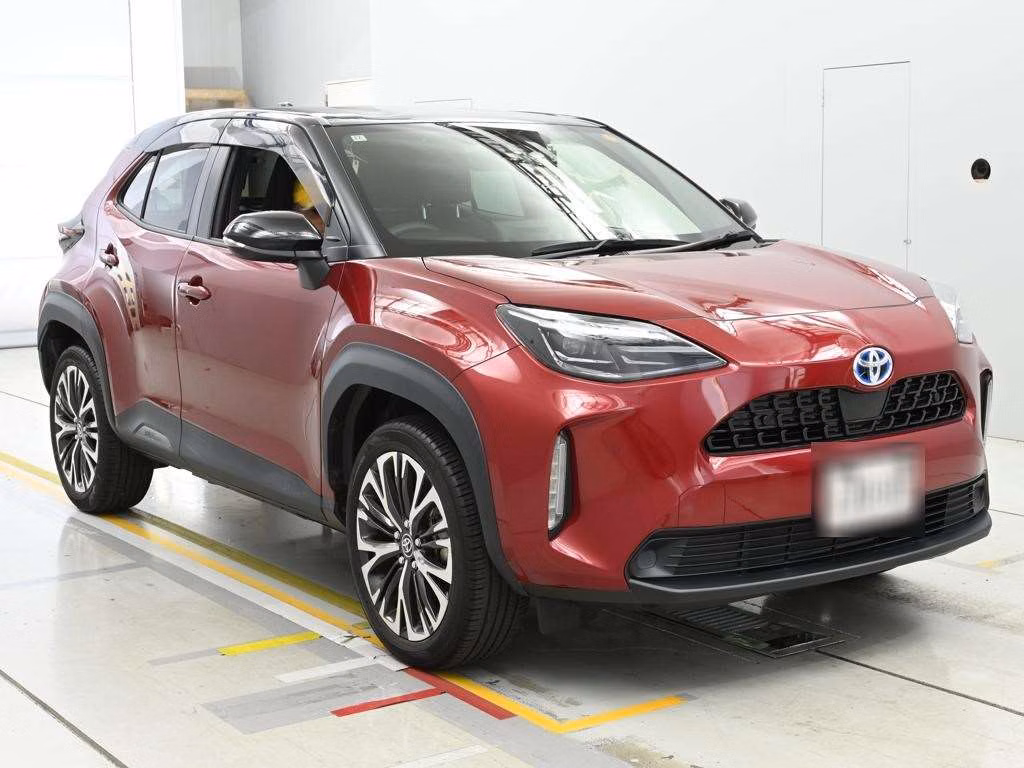TOYOTA YARIS CROSS