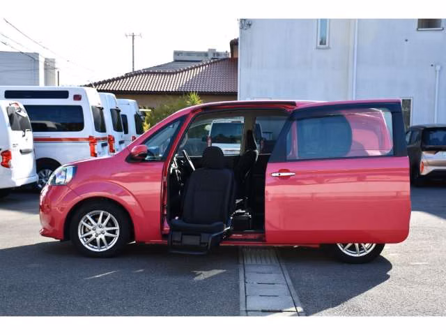 TOYOTA PORTE