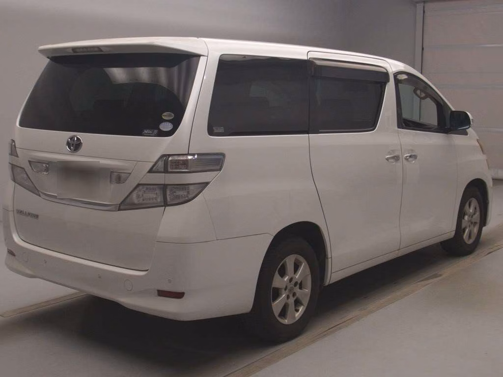 TOYOTA VELLFIRE